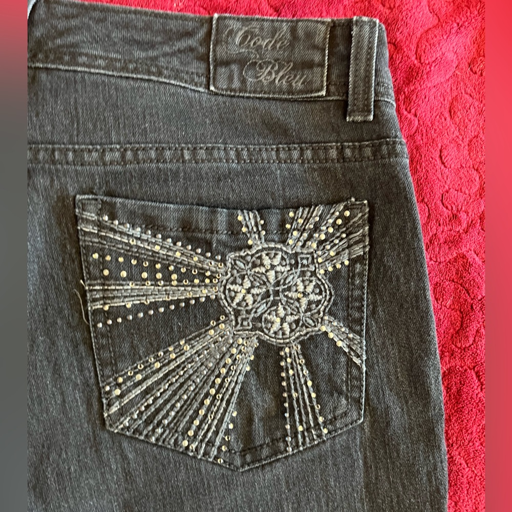 Women’s Jeans Sz 8 - Code Bleu